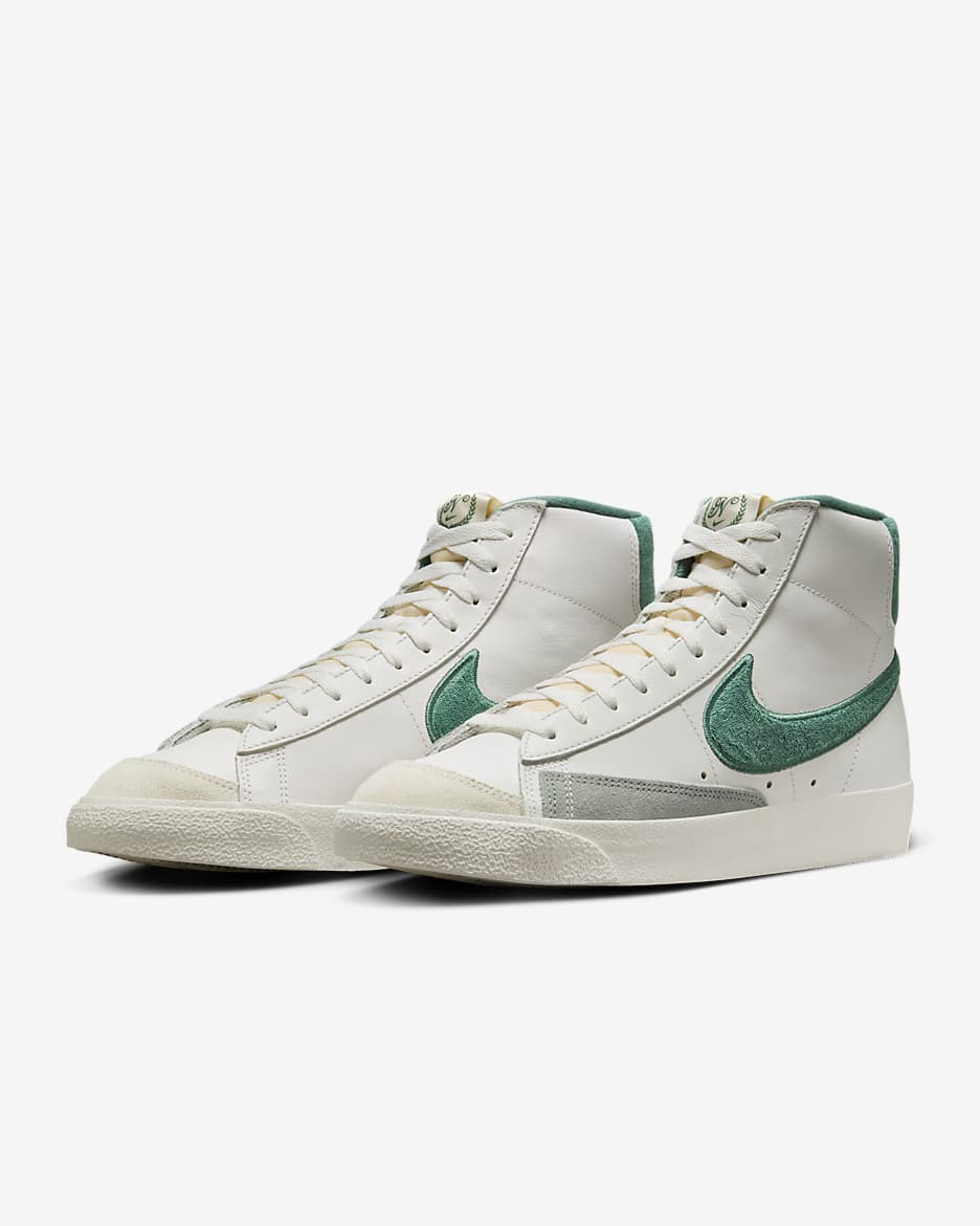 Nike Blazer Mid 77 Premium Men s Shoes. Nike IN